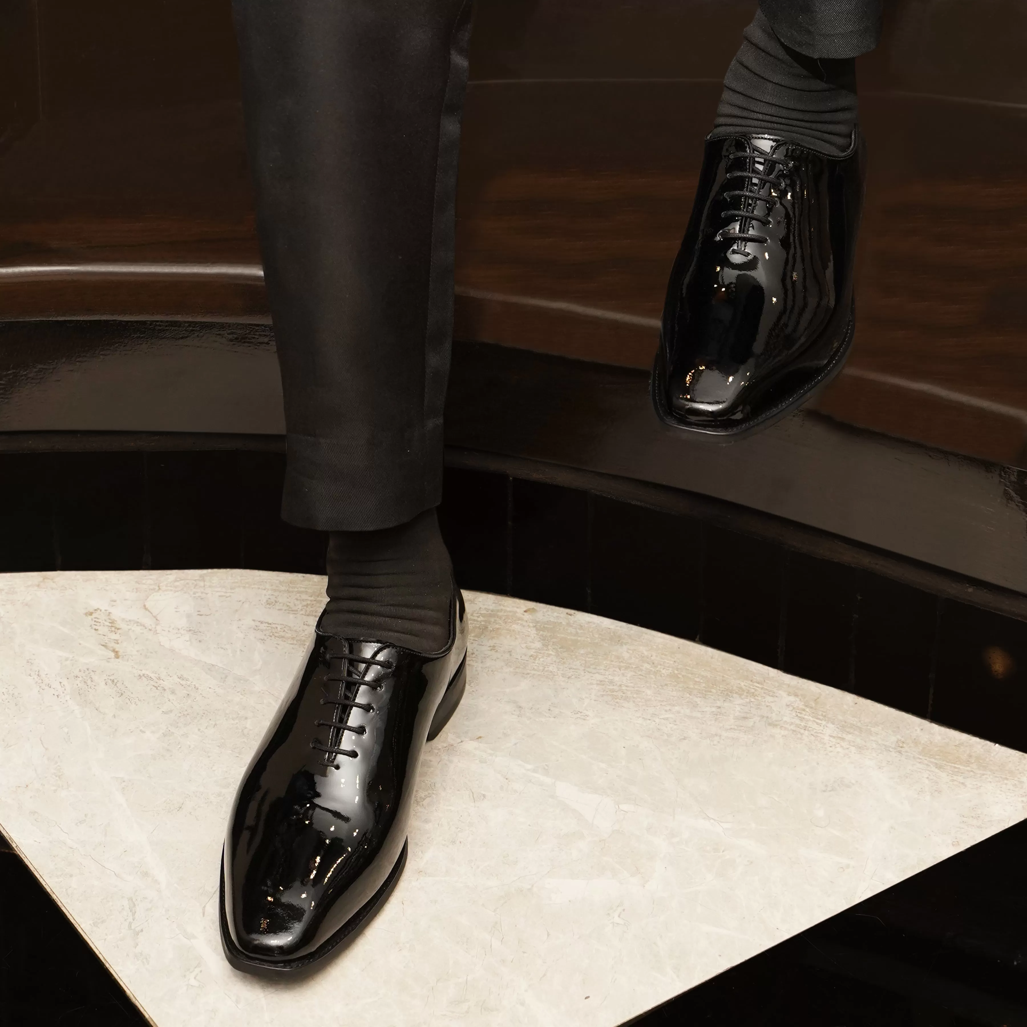 Bursa - Men's Black Patent Leather Wholecut Shoe