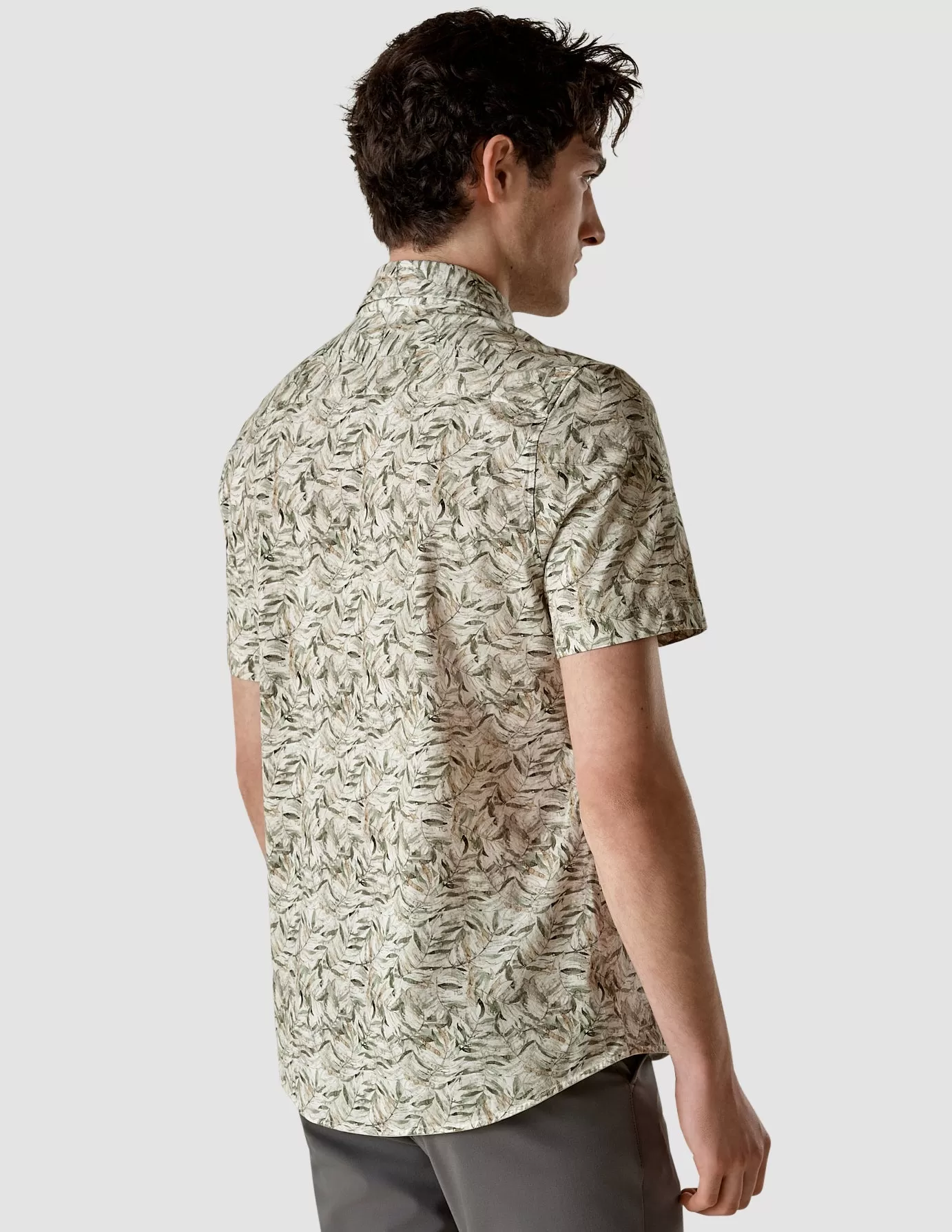 Classic Short-Sleeved Patterned Shirt Dried Leaves