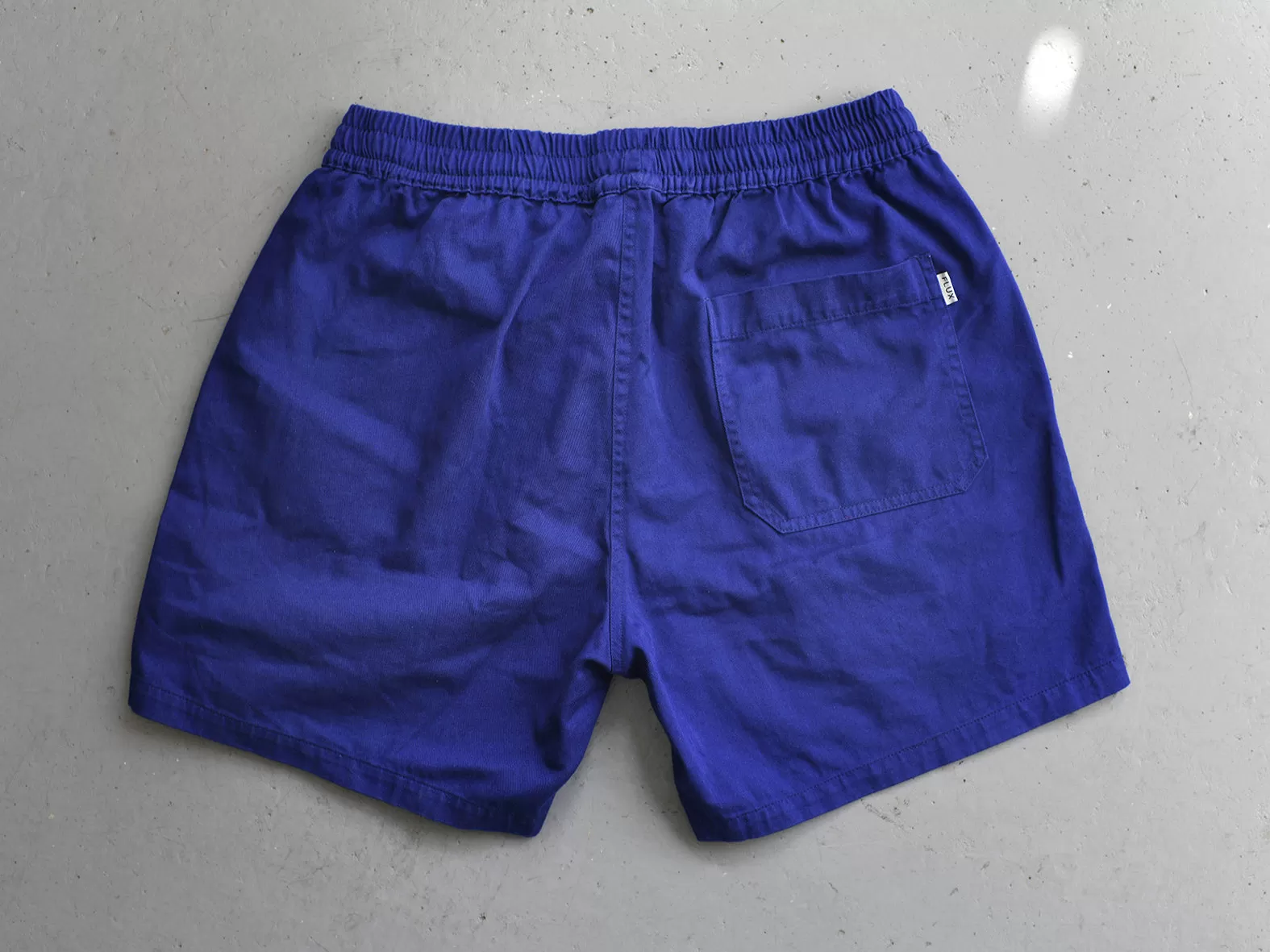 HIT THE CITY SHORTS. MARINE BLUE