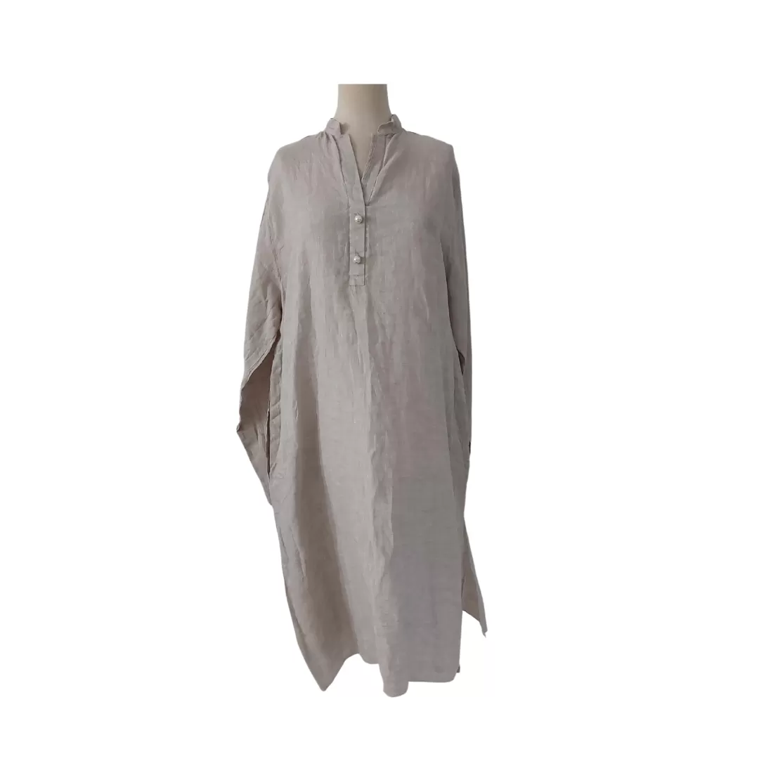 Misha Lakhani Grey Pearl Buttons Kurta | Like New |