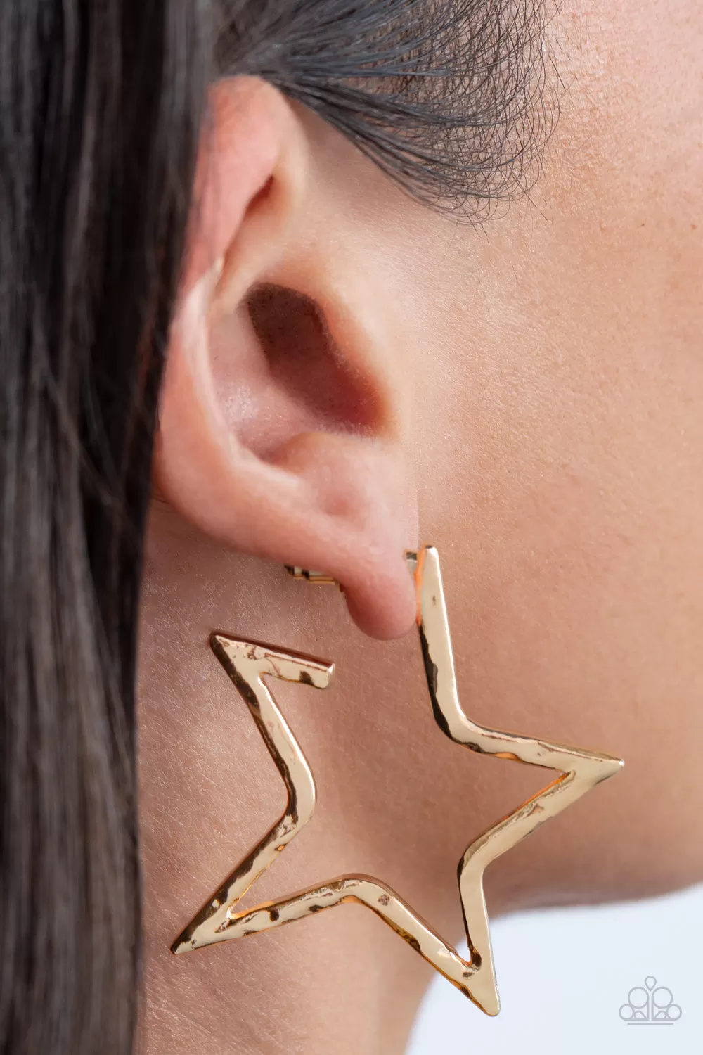 Paparazzi All-Star Attitude - Gold Earrings