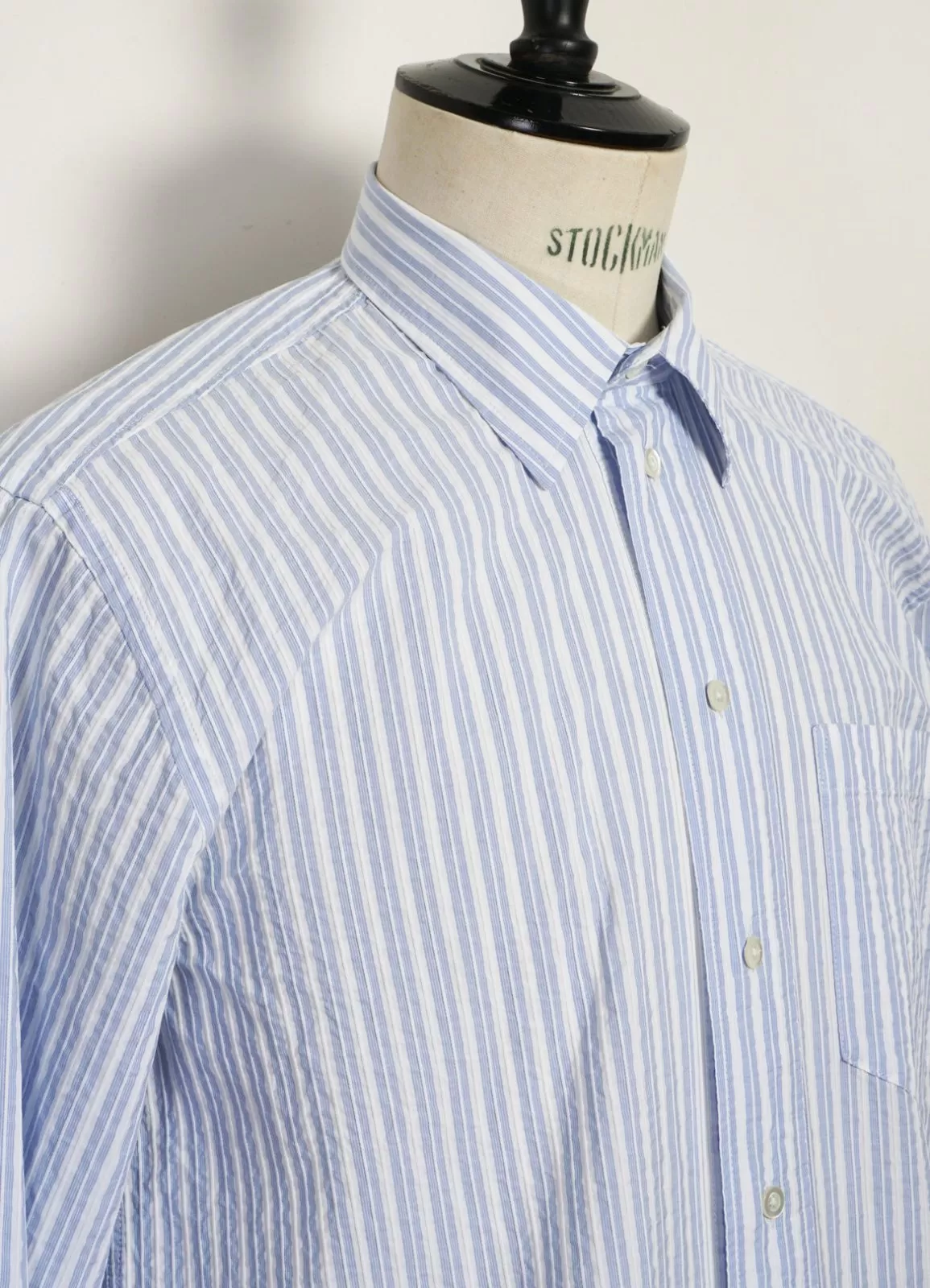 RAYMOND | Relaxed Classic Shirt | Big Blue Stripes