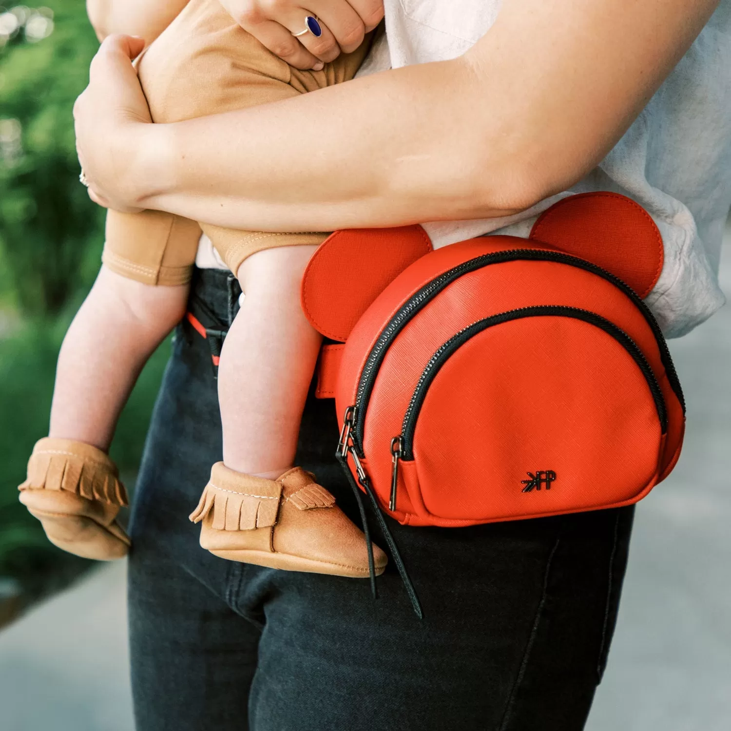 Rouge Mickey Anaheim Hip Pack