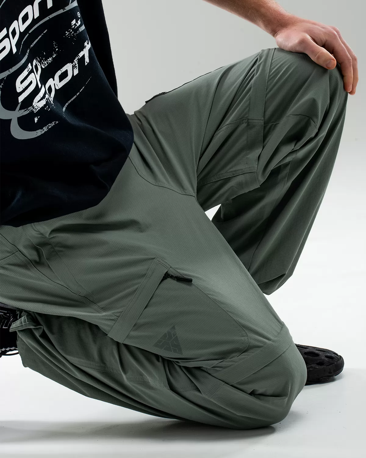 ZIP-OFF CARGO PANTS